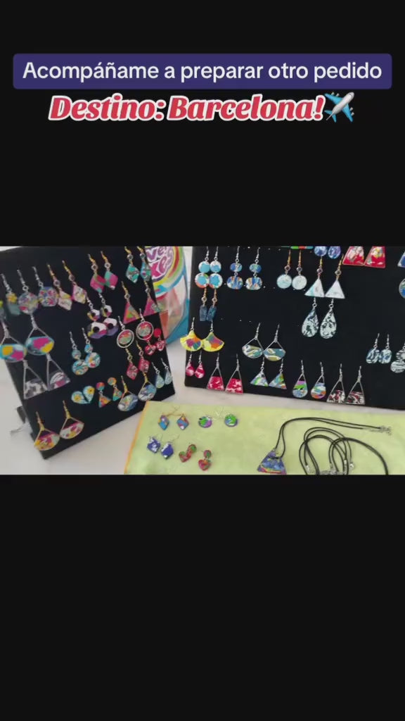 Completo Packaging para hacer un bonito regalo con nuestros diseños