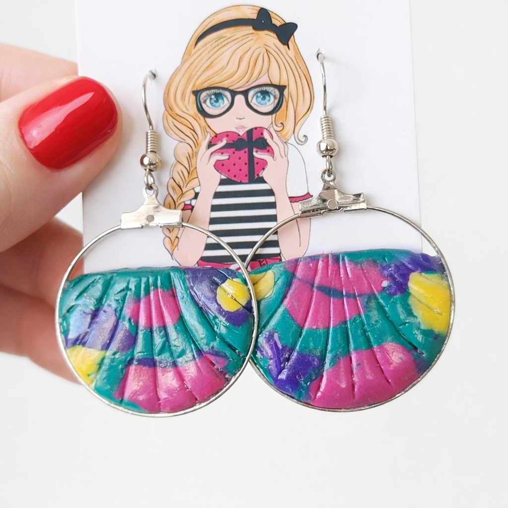 Pendientes de plata de llamativos colores