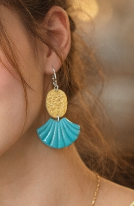 Beautiful sterling silver earrings with relief