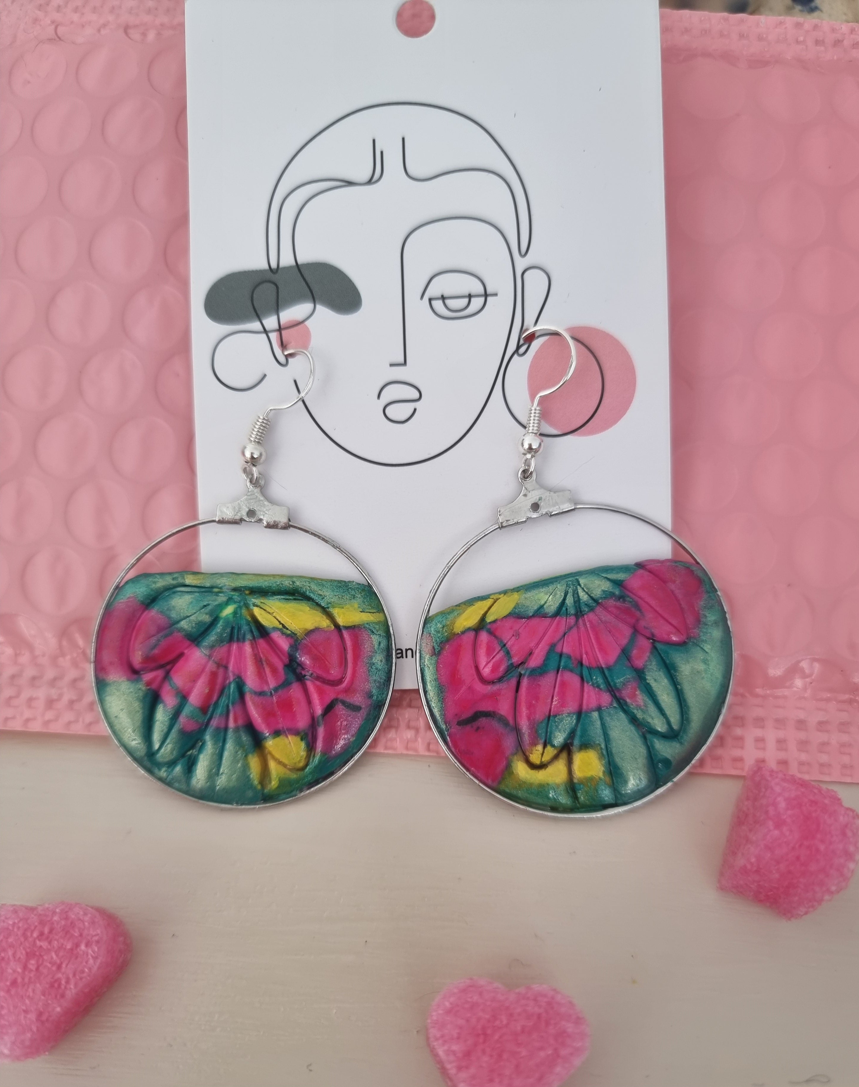 Pendientes de plata con relieve muy primaveral