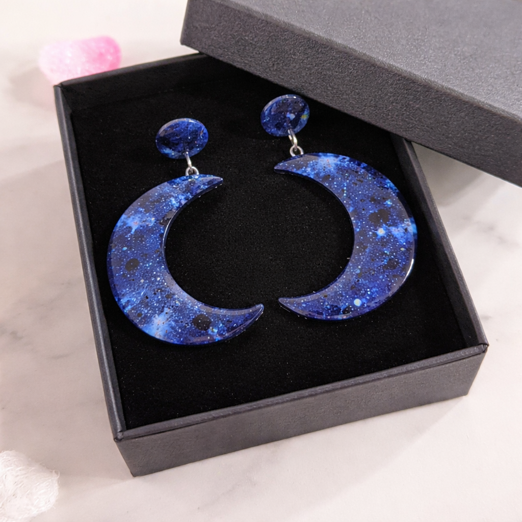 Pendientes llamativos forma de luna