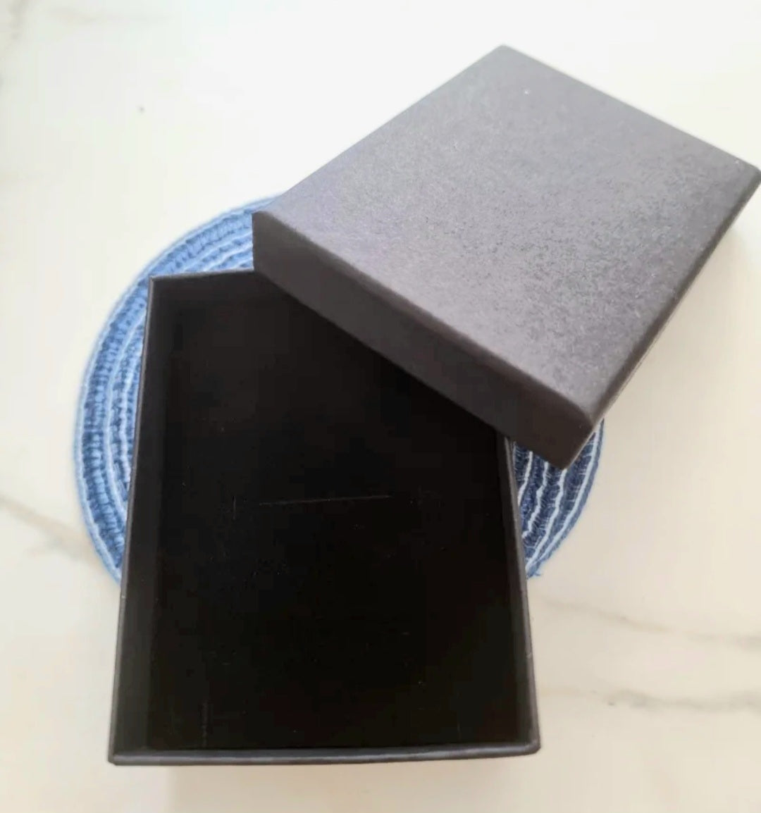 Completo Packaging para hacer un bonito regalo con nuestros diseños