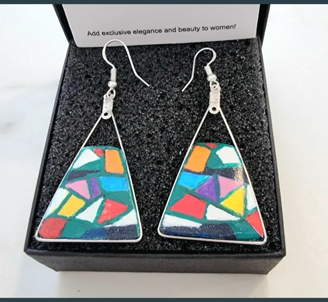 Pendientes de plata con diseño único y especial