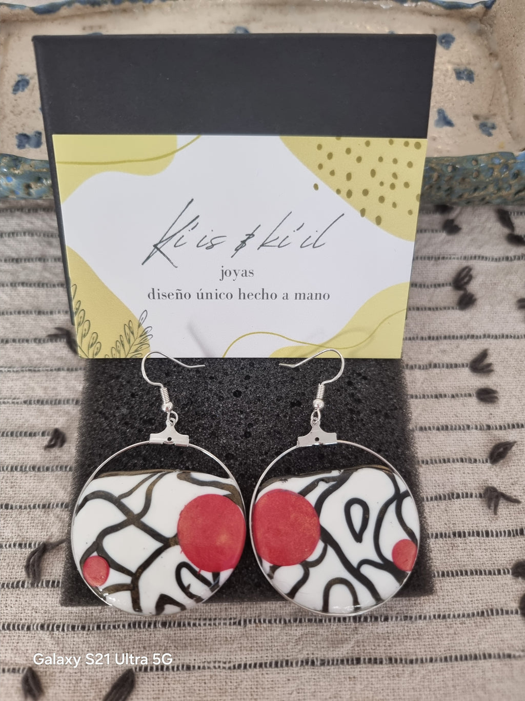 Pendientes de plata de diseño muy actual y llamativo