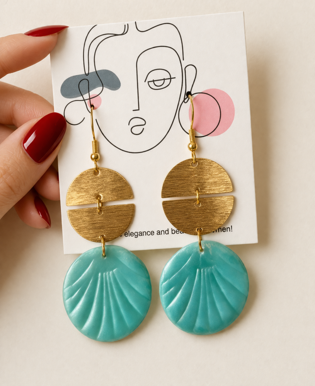 Elegant gold stud earrings