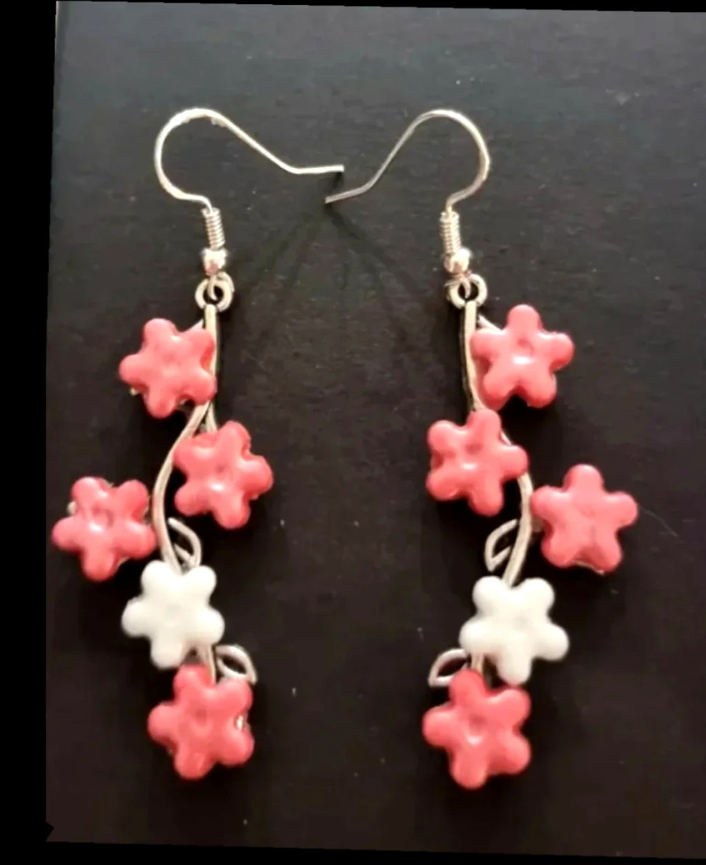 Eye-catching coral tone silver earrings