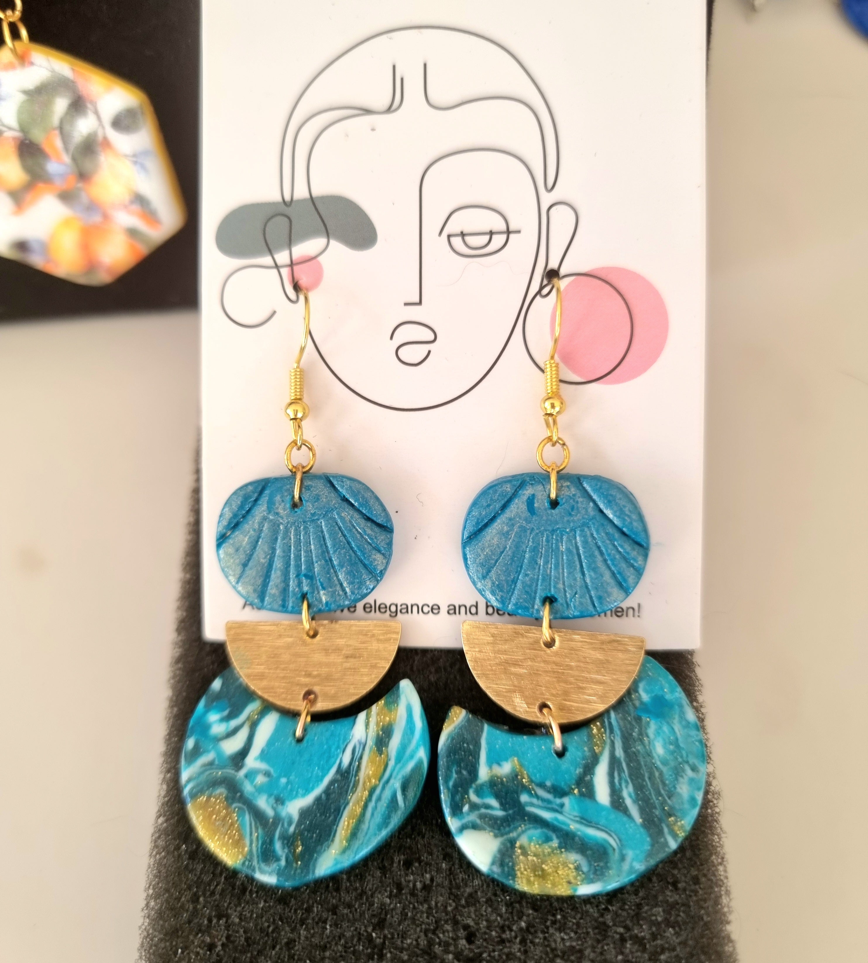 Fabulosos Pendientes de elegante color turquesa