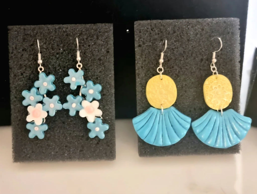 Beautiful sterling silver earrings with relief