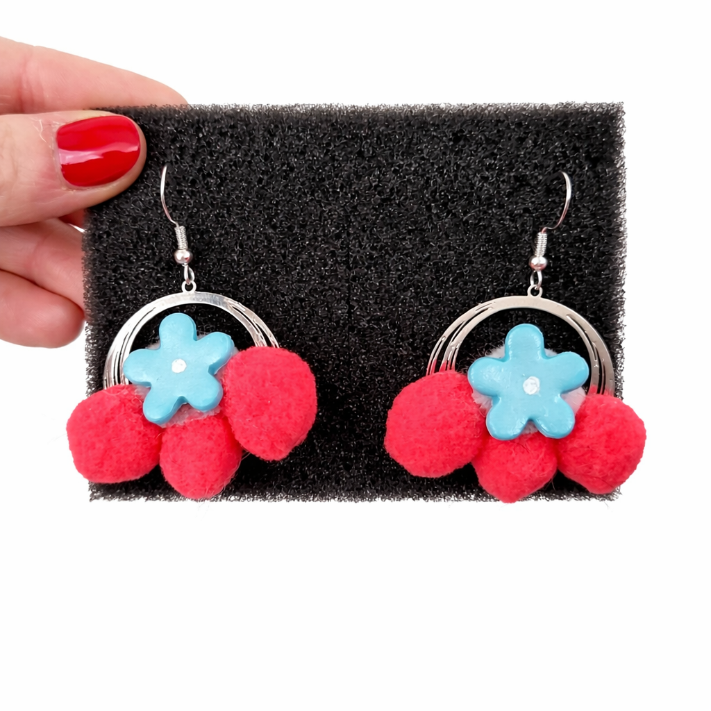 Pendientes de plata con colores muy llamativos